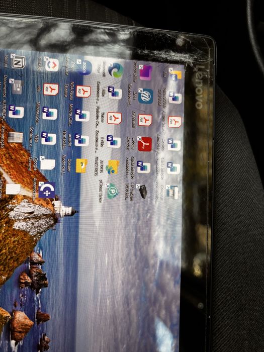 Computador Portátil / Tablet - Lenovo