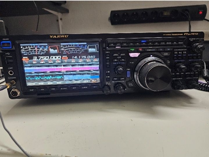 Yaesu FT-101D SDR