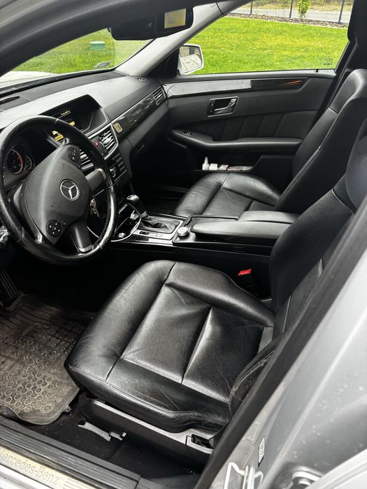 Mercedes E-Klasa 2010r.