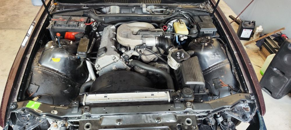 Motor 318i BMW e36