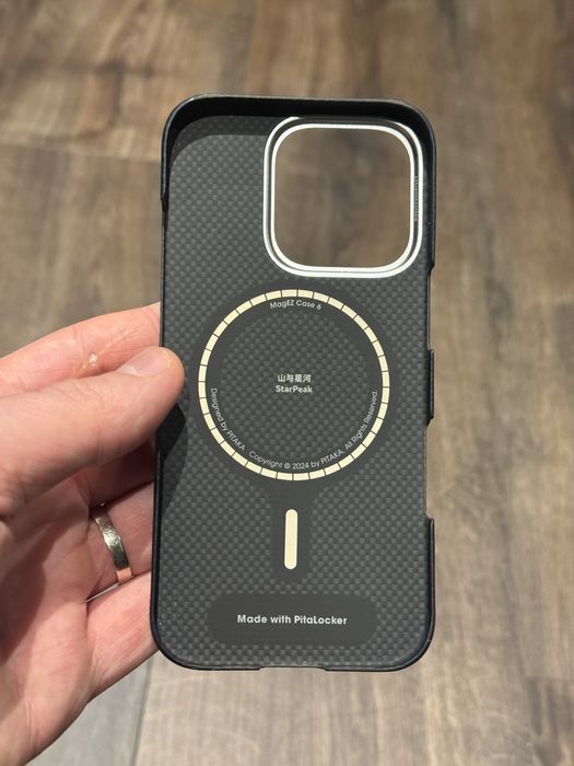 Оригінальний чохол Pitaka для iPhone 16 Pro