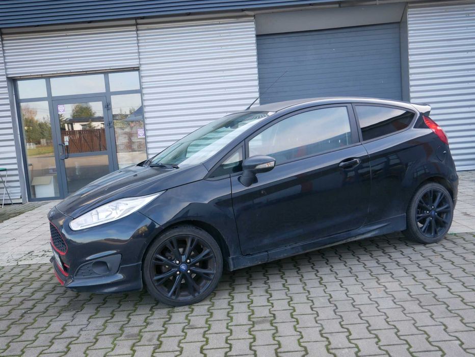 Ford fiesta sport line 1.0 140km