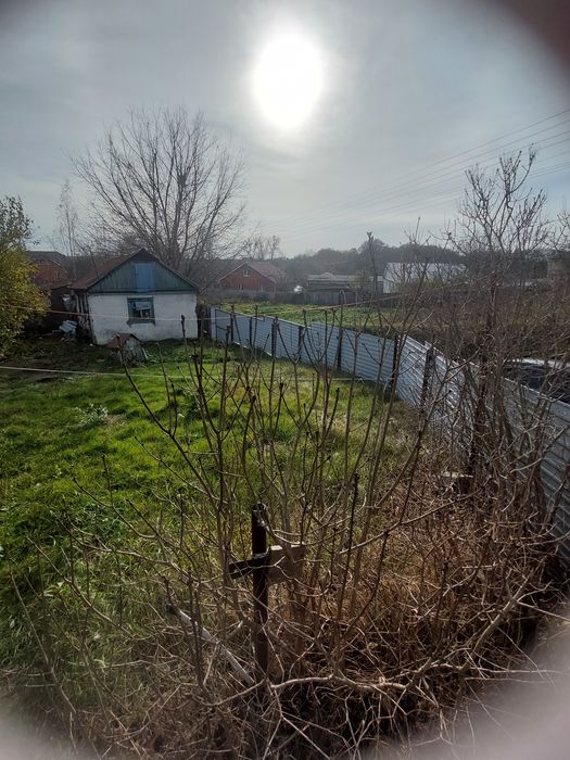 Продам будинок в центрі с Здорівка. Ділянка 15сот.