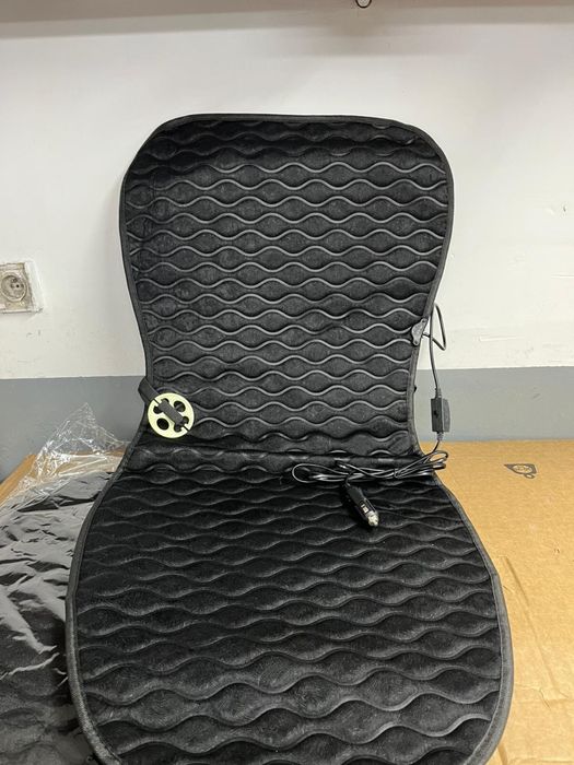 Mata samochodowa podgrzewająca siedzenia 2 sztuki