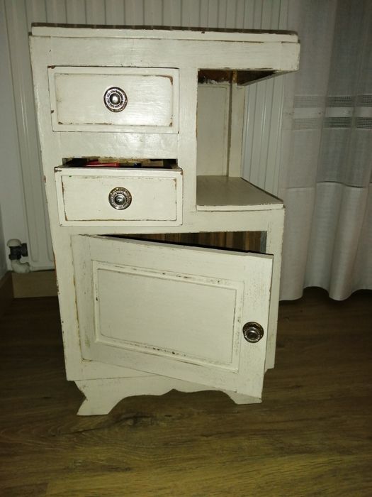 Vendo mesa apoio madeira