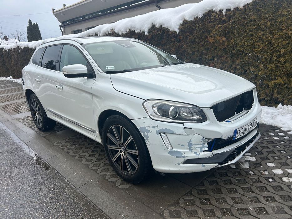 Volvo XC 60 T6 3,0 304KM