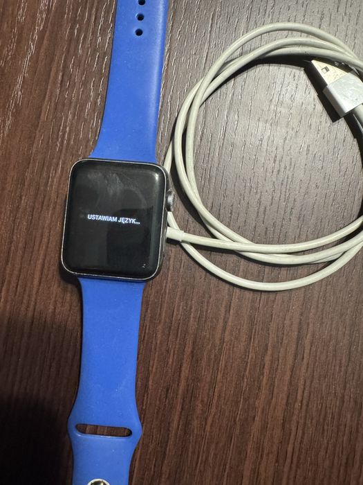Apple watch 3 42mm z ładowarką