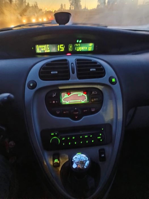 Vendo Citroen Xisara Picasso C5