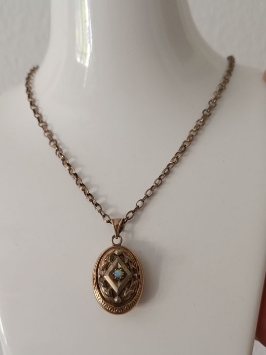 Антикварное ожерелье Кулон с опалом. 1930 годы .Редкость