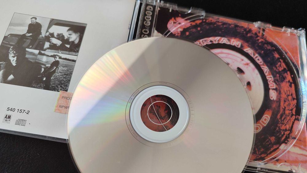 Bryan Adams • So Far So Good (CD)