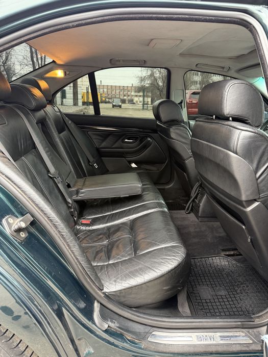 BMW E39 4.4 бенз