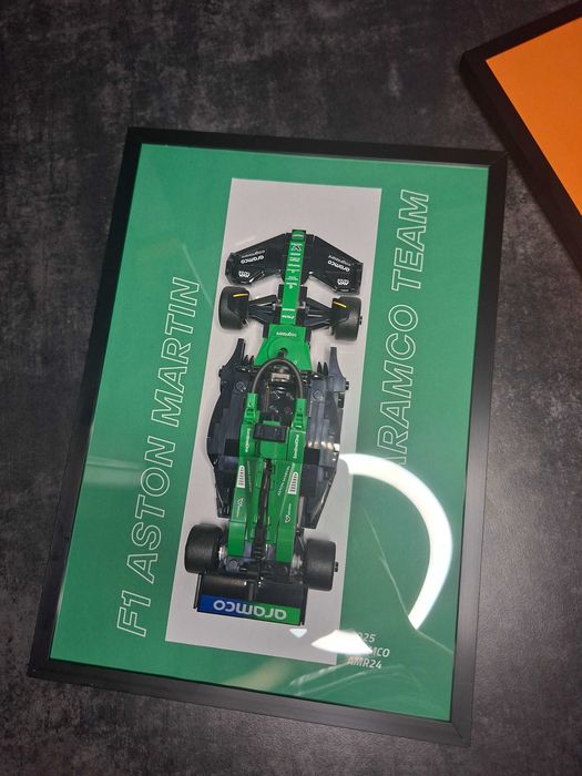 Zestaw ramek na LEGO SC F1 Aston Martin [77245] i F1 McLaren [77251]