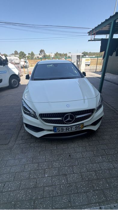 Mercedes-Benz CLA 220 d Shooting Brake AMG  Aut. foto 2