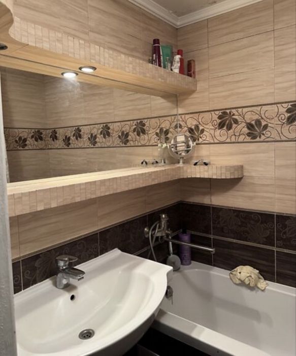 Продається квартира на Героів Майдану