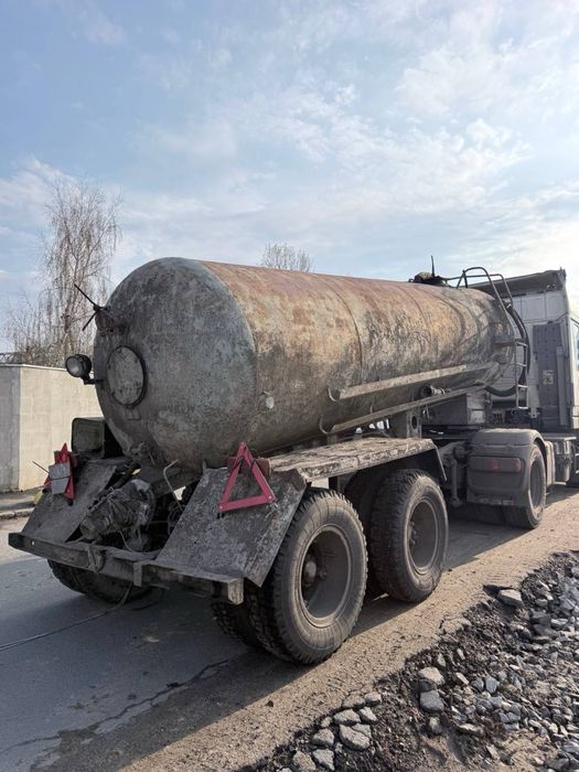Продам цементавоз бочку тц 10