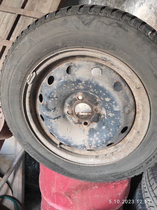 Зимова гума на металевих дисках