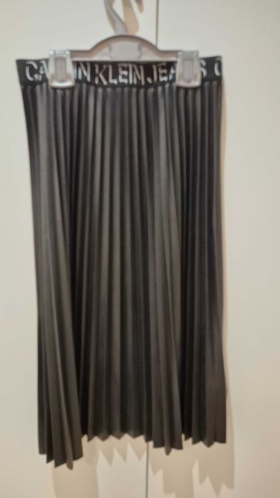 Spódnica Calvin Clein imitacja skóry