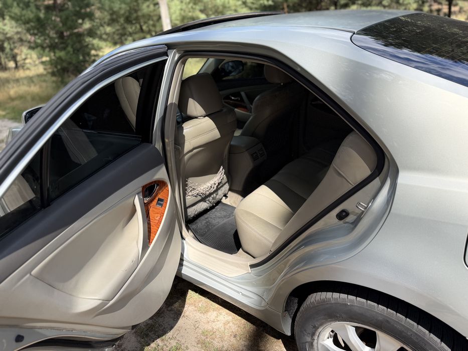 Продам Toyota Camry,  Не фарбована!!!