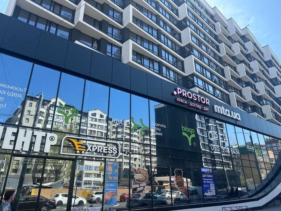 Продам 2 км в центрі А5