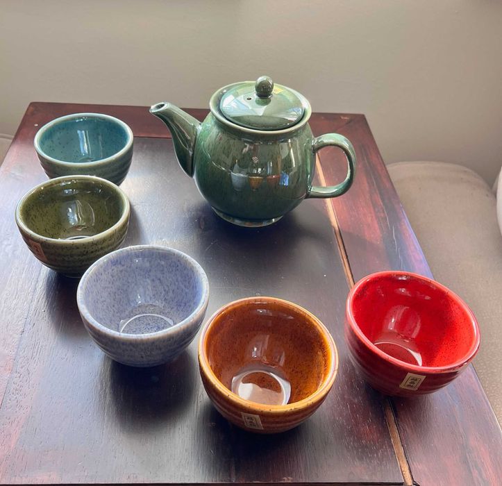 Nowy elegancki fajansowy zestaw do herbaty chińskiej