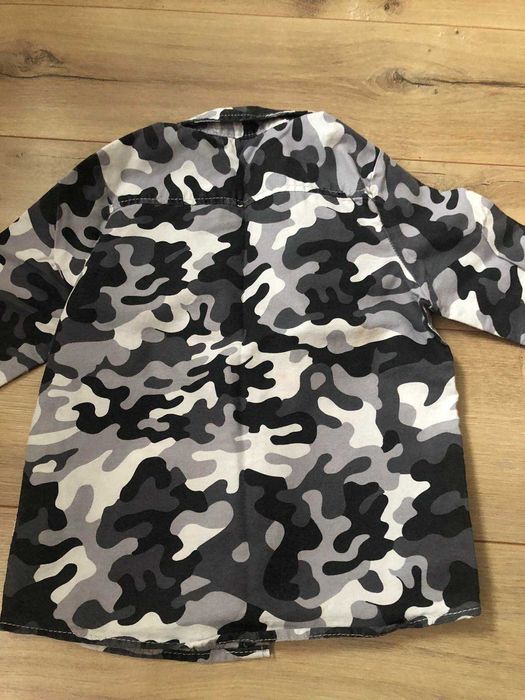 Продам рубашку на хлопчика