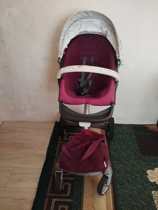 Продам Коляску Stoke