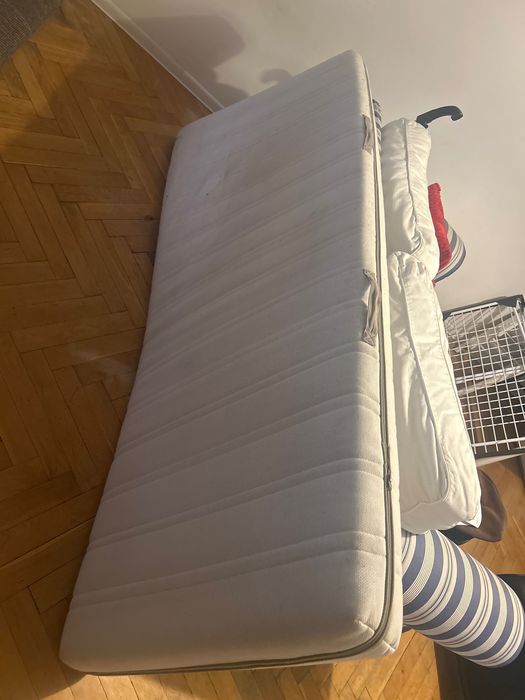 Materac jednoosobowy