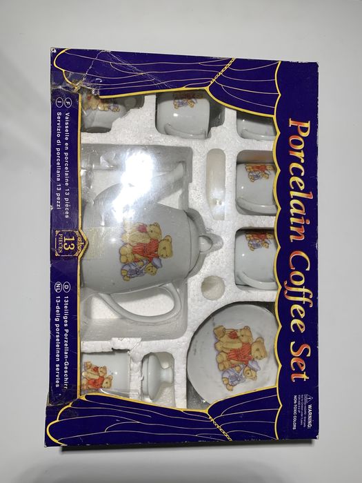 Porcelain Tea Set64862475567745124