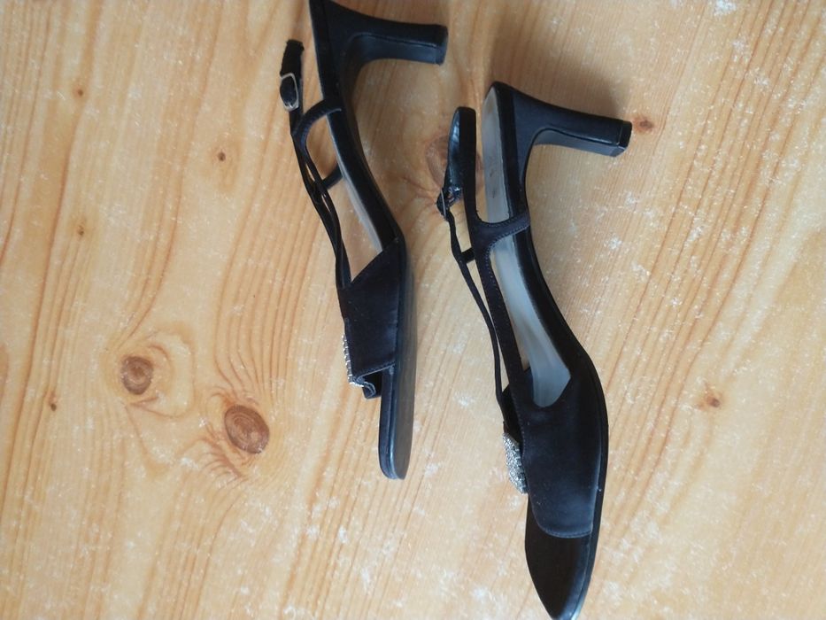Czarne buty nr.37