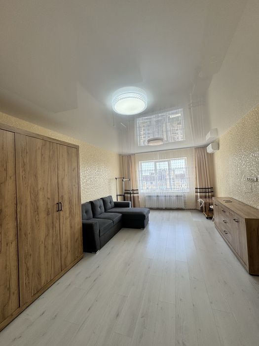 Здам подобово 2 кімнатну квартиру в центрі міста  сучасний ремонт