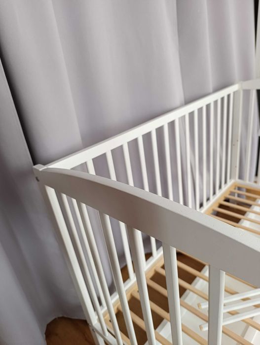 Łóżeczko dziecięce z materacem 120x60