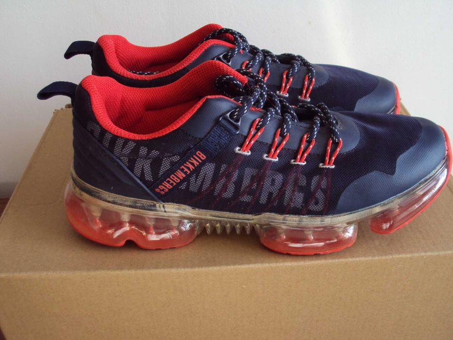 Sprzedam buty damskie BIKKEMBERGS