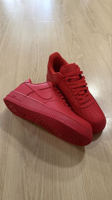 Nike air force 1 red