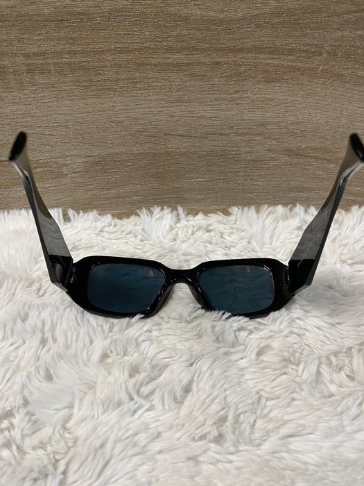 Okulary damskie Prada Milano