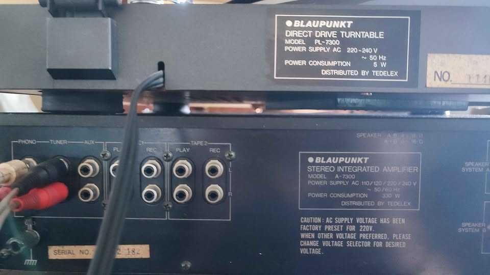 Sistema HiFi Blaupunkt, giradiscos, amplificador