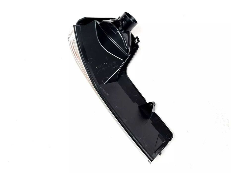 Pisca espelho retrovisor Iveco Daily de 2014 em diante Novo