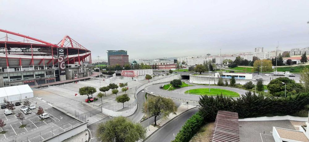 Quarto de Charme de CASAL, METRO Colombo. Lisboa, entrada imediata.