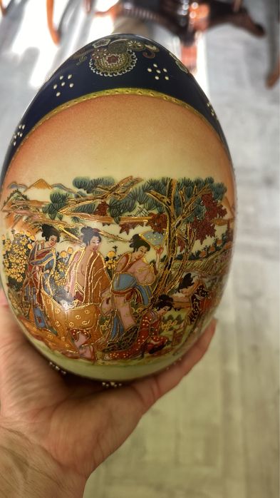 Яйцо статуэтка украшение