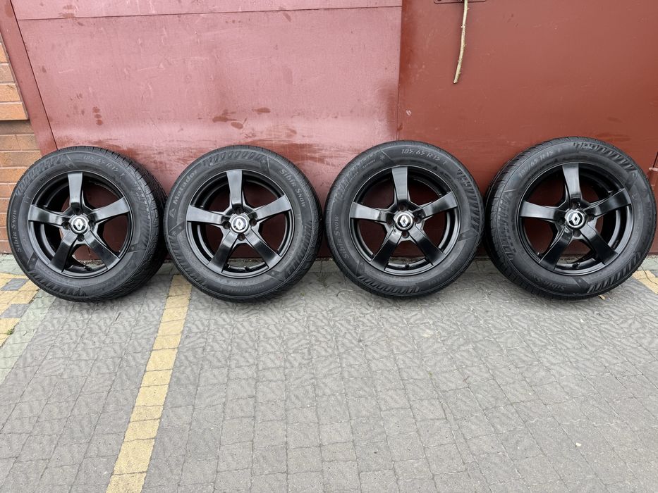 Шини з легкосплавними дисками 185/65R15