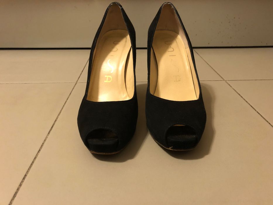 Sapatos Pretos_Clássicos - nº 36_Excelente estado