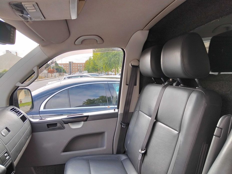 vw transporter  2.5  180 cv  automatica