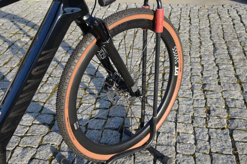 Rower gravel e-bike elektryk karbon Canyon Grizl:ONfly CF 9 - L