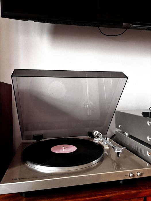 Gramonfon Denon DP-300F + ortofon OM5 / bardzo dobry stan / automat