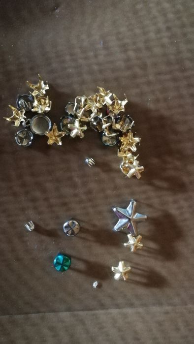 Nity, ćwieki, ozdoby do spodni