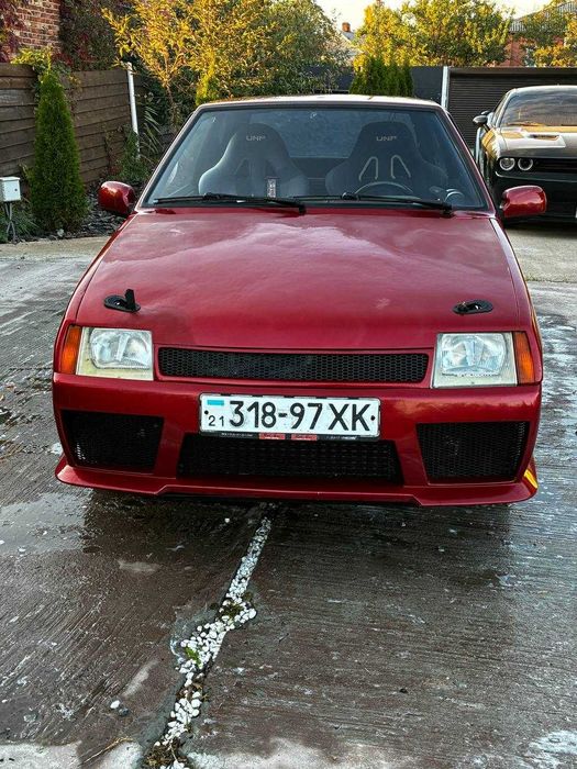 Продам авто целяком или запчасти ВАЗ 2108 корч злой атмо 1.8 мотор(220-230 л.с) дроселя,2 ряда форсунок,7ряд кпп