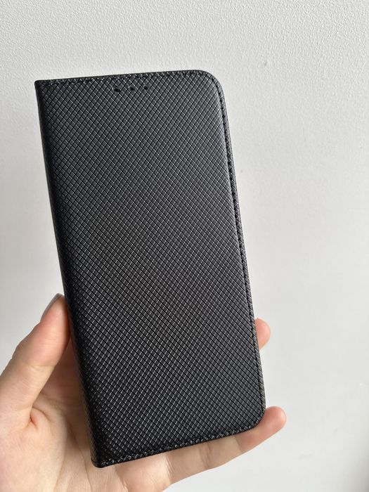 Etui zamykane czarne do SAMSUNG A16