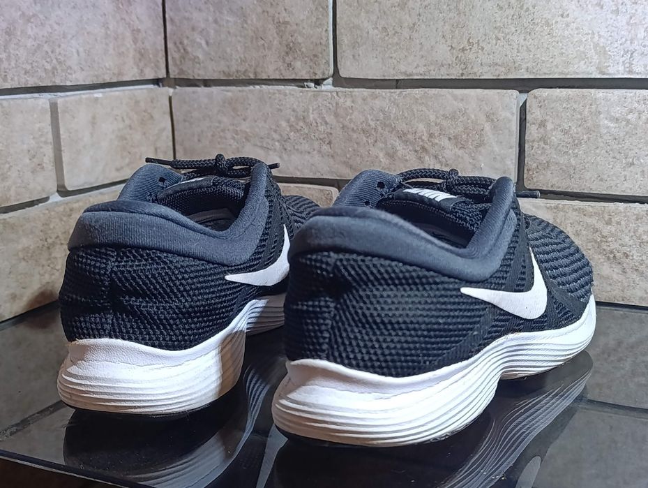Кросівки Nike Revolution 4 Black