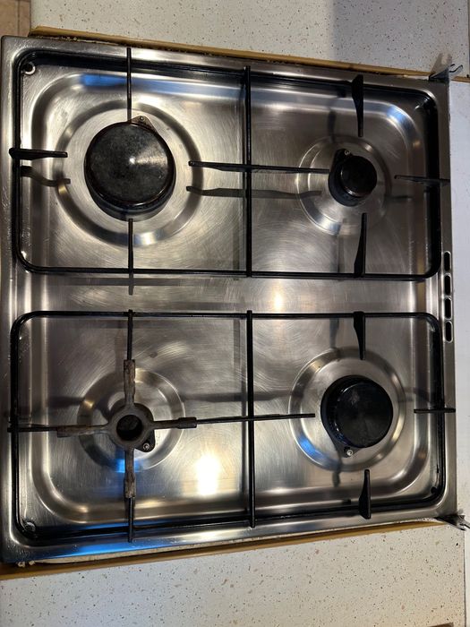 Kuchenka gazowa Indesit | 100% Sprawna | Bardzo dobry stan