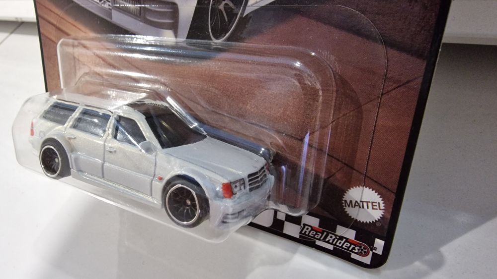 Hot wheels mereces benz