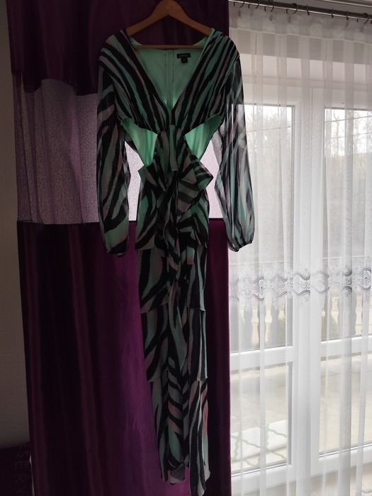 Sukienka szyfonowa BOOHOO